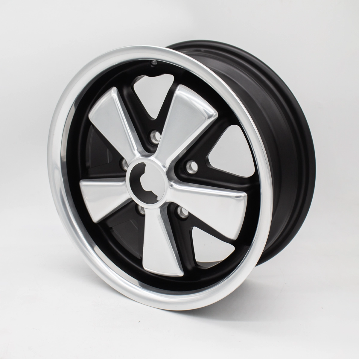 FUCHS Wheel 5.5 x 15 Factory Finish